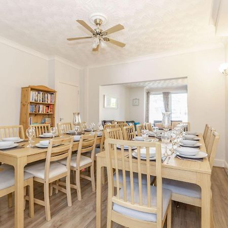 Sail Lodge Scarborough Bagian luar foto